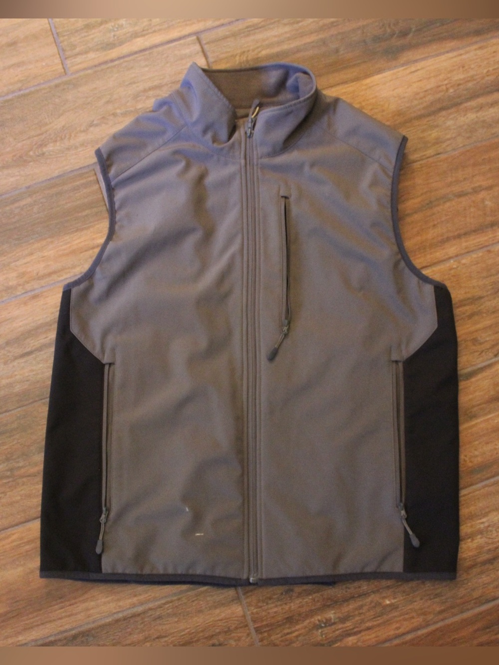 G.H. Bass & Co. Gray Full Zip Performance Vest Men’s |XL